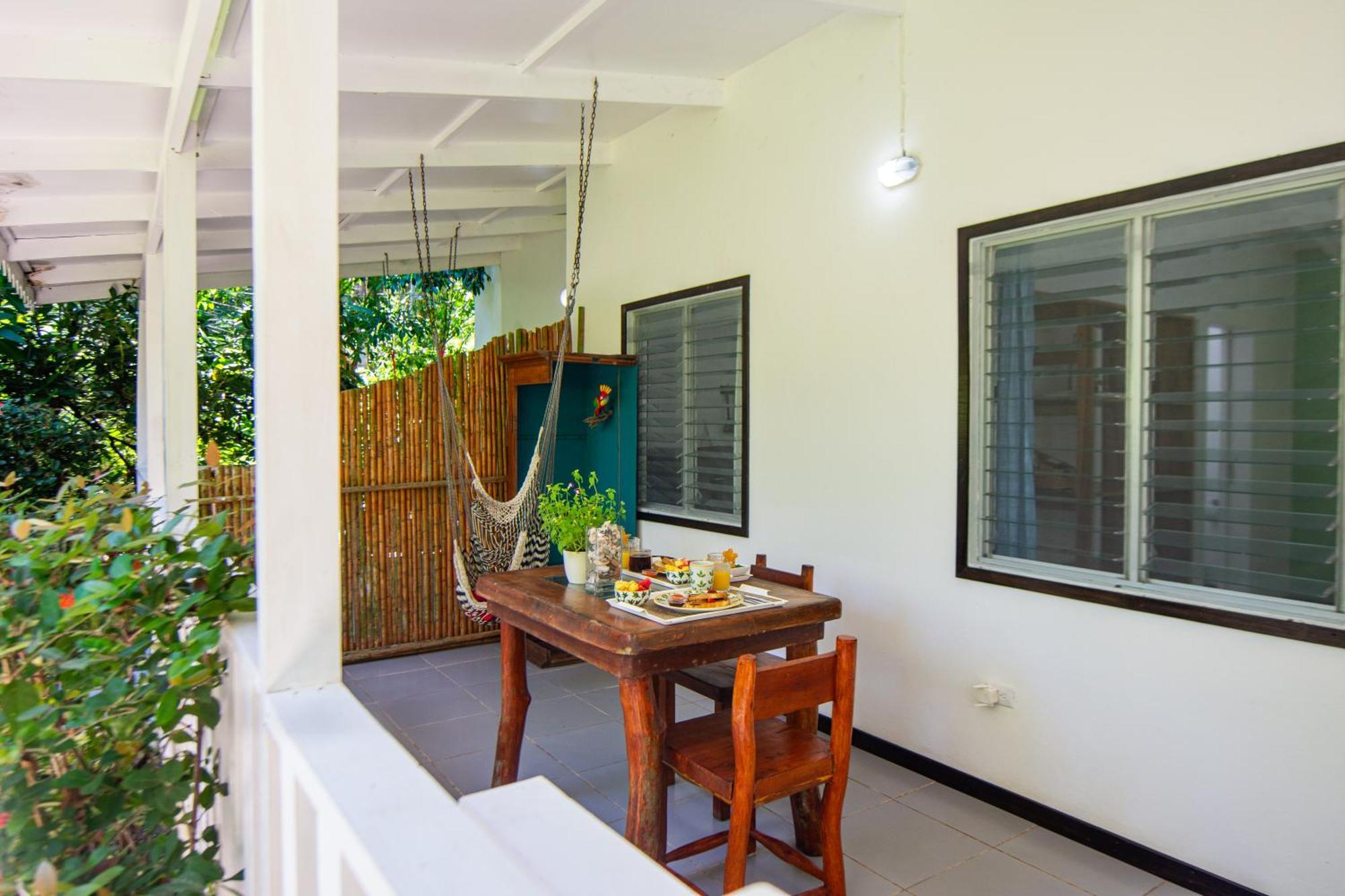 Playa Grande Lodge & Tree House กาอุยตา ภายนอก รูปภาพ
